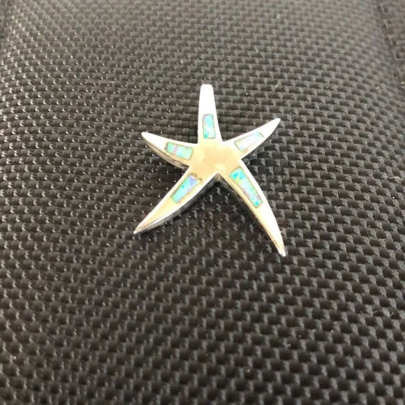 Opal inlay starfish sterling silver pendent